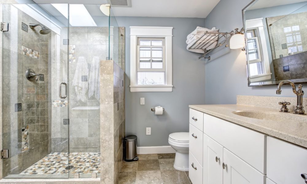Choosing the Perfect Fixtures and Materials for Your Bathroom Renovation